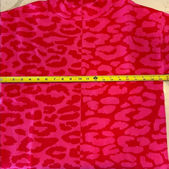 Women's Pink Leopard Sweater - Picture 6 of 7